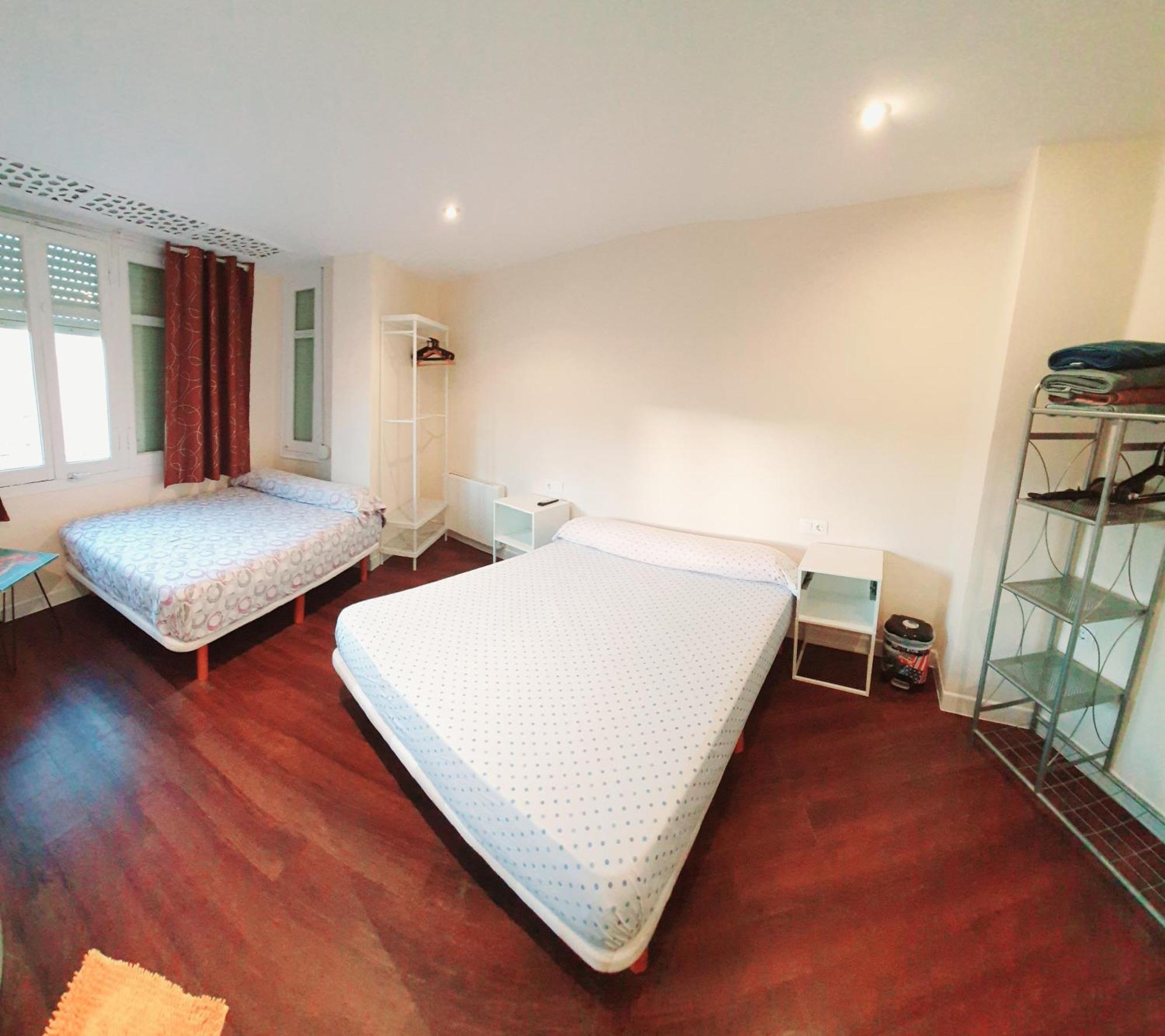 Habitacion Cerca Del Centro Valencia Room photo