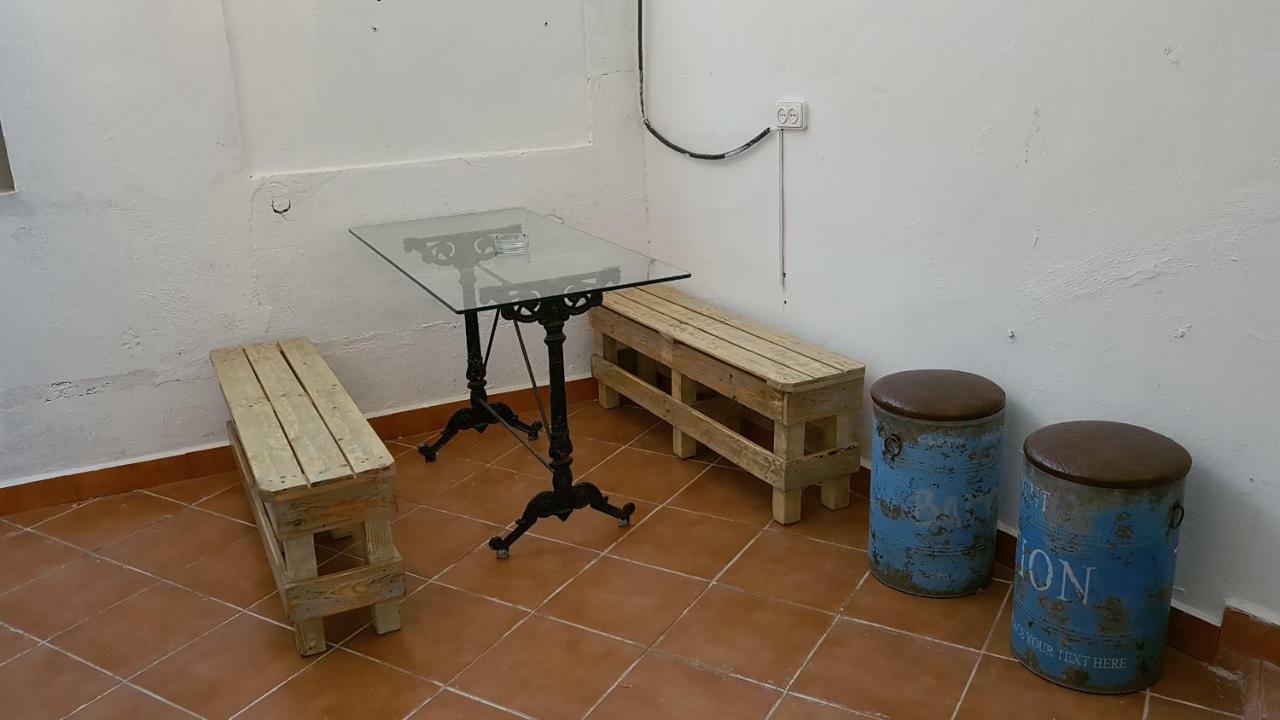 Habitacion Cerca Del Centro Valencia Exterior photo